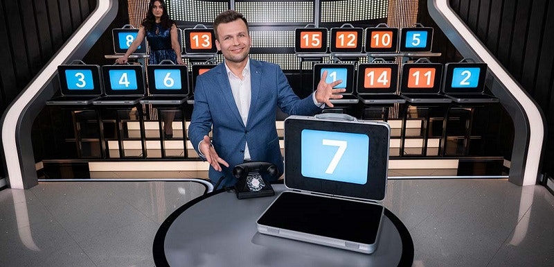 World First for Deal or No Deal Live 